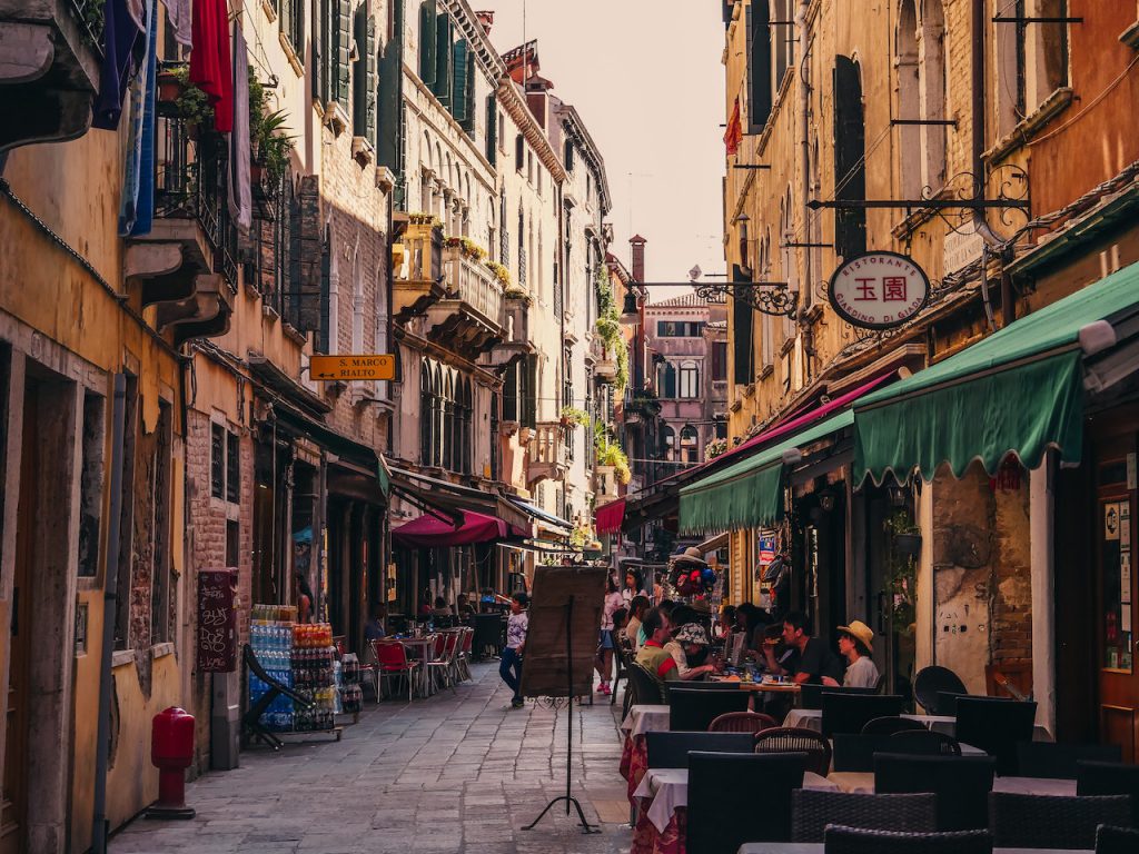 The Streets of Italy 